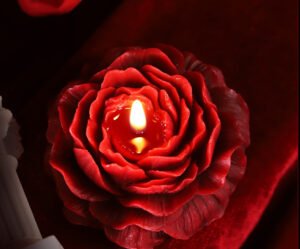 Cat paw rose low-temperature candle